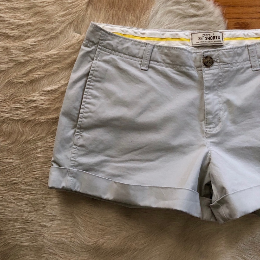 Perfect 3 1/2 inch Grey Old Navy Shorts